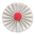 Cocarde blanche avec bouton rouge